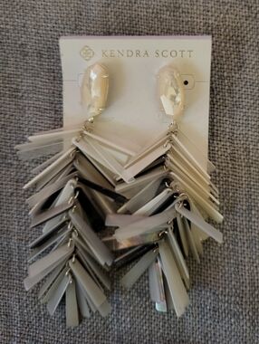 Kendra Scott Vintage Justyne Statement Earrings, Ivory/Gray Mix